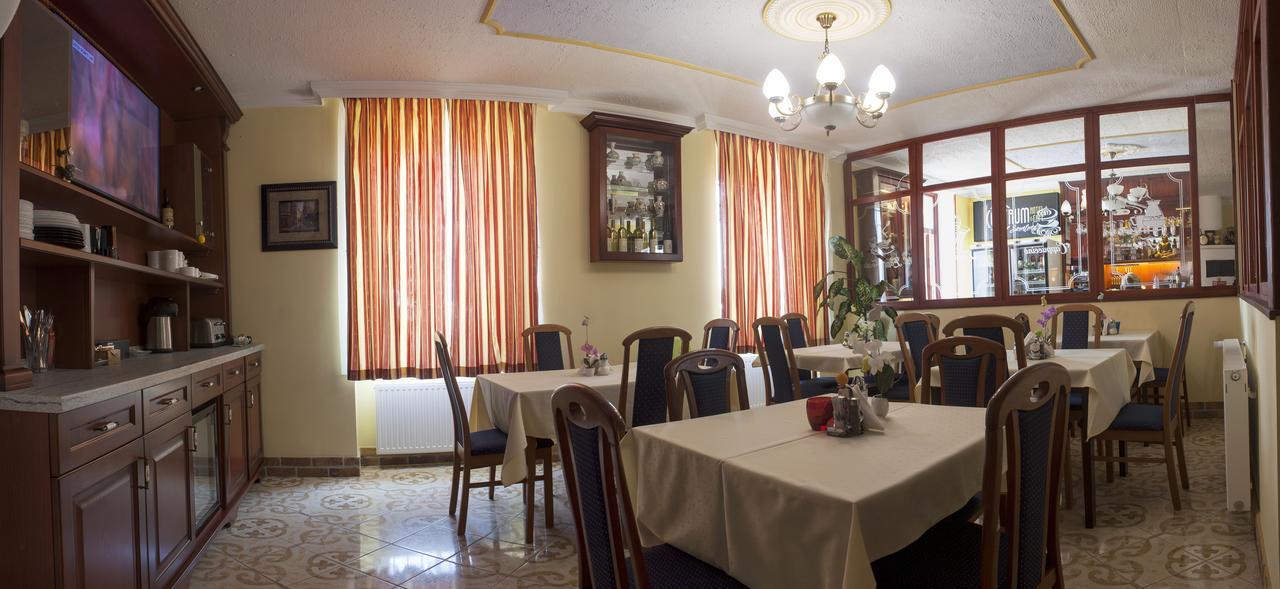 Centrum Panzio Szentendre Dış mekan fotoğraf